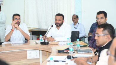 Photo of पूरग्रस्तापर्यंत शासकीय मदत व कामे पोहोचवण्याची जबाबदारी प्रशासकीय यंत्रणेची – पालकमंत्री जयकुमार गोरे